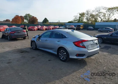 2017 Honda Civic Ex z USA, uszkodzony, nr VIN 2HGFC2F88HH573327